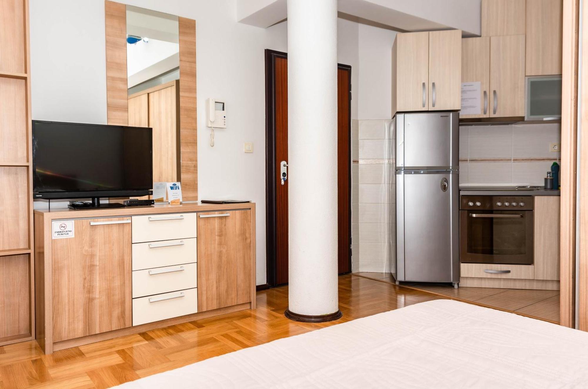 Bobo Apartment Budva Ngoại thất bức ảnh